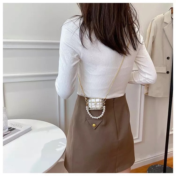 Rhinestone and pearl Metal cage airpod case micro mini purse - Picture 7 of 13